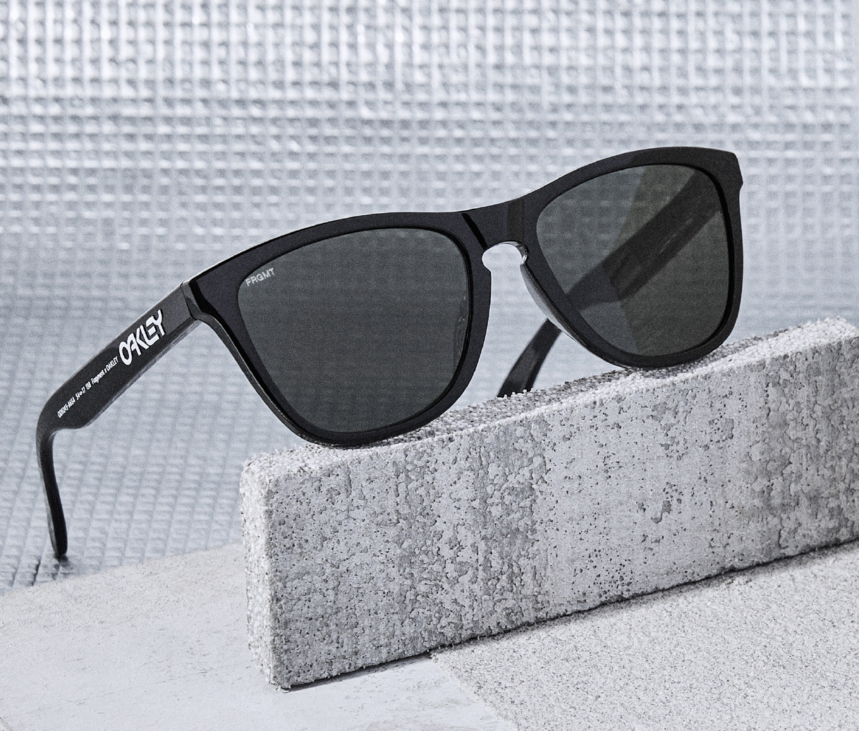 OAKLEY® AND FRAGMENT LIMITED COLLECTION RELEASING IN LIMITED