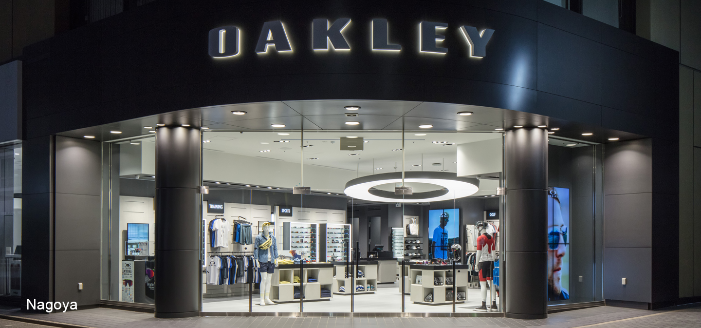 Oakley europe hot sale store